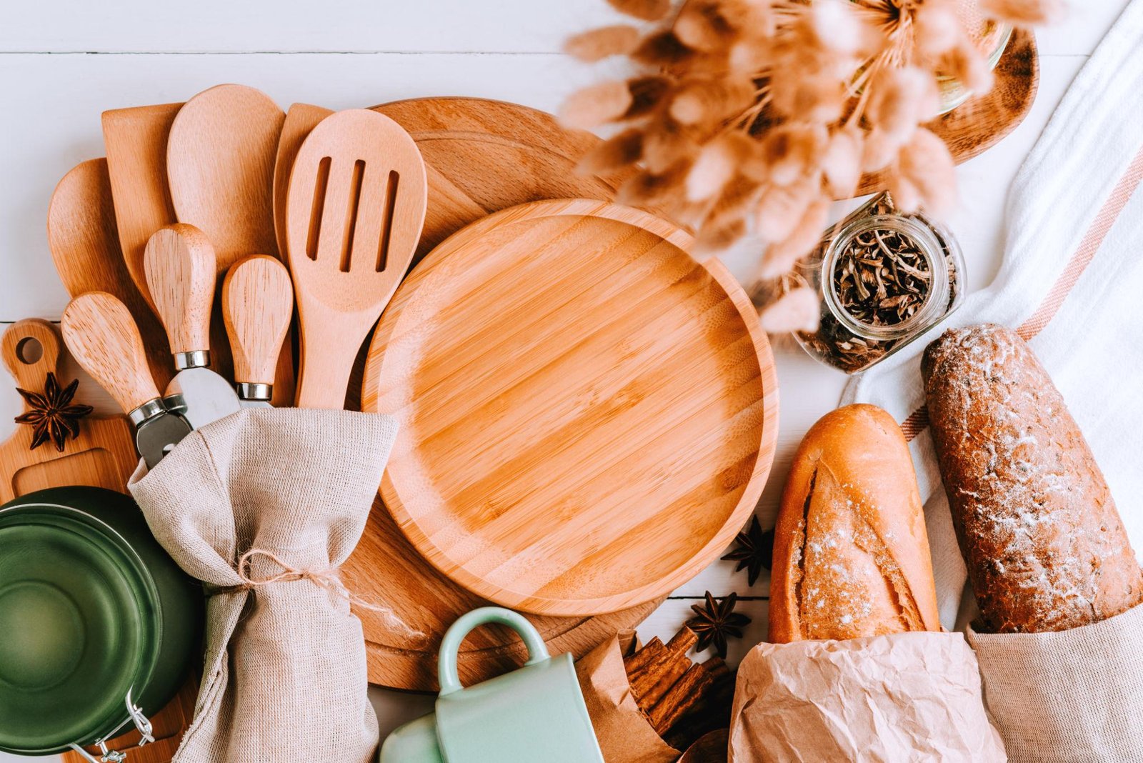 Wheat Straw Dinnerware Trend