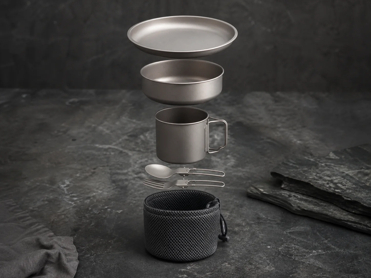 Titanium camping tableware nesting sequence and mesh pouch